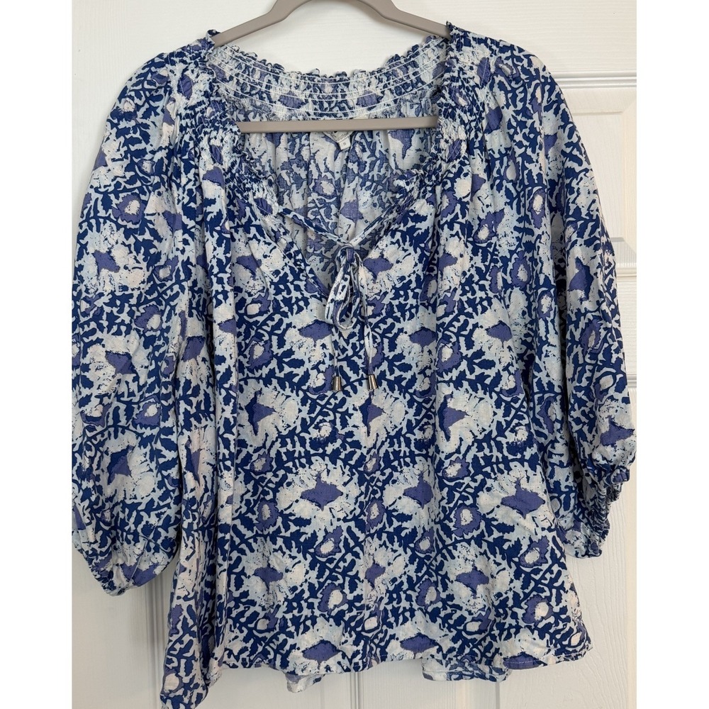 C & C California Casual Top Blue & White Batik Peasant Blouse Size S Boho Beachy